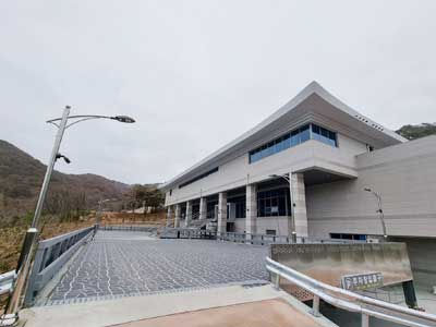 ¹ü¾î»ç ¼ºº¸°ü ÁÖÂ÷Àå